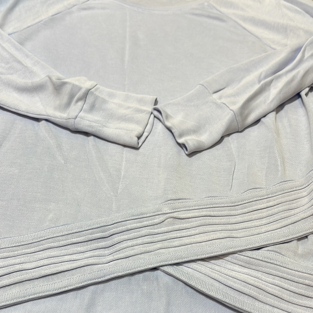 Athleta Blue Serenity Criss Cross Sweatshirt Size Small - Picture 9 of 9